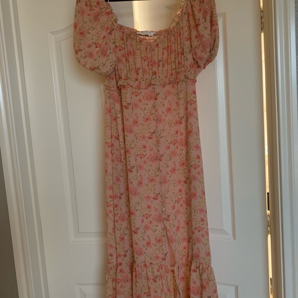 Astr Balloon Sleeve Floral Dress 
